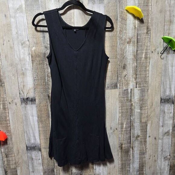 Theory Black Shift Dress - Picture 1 of 4